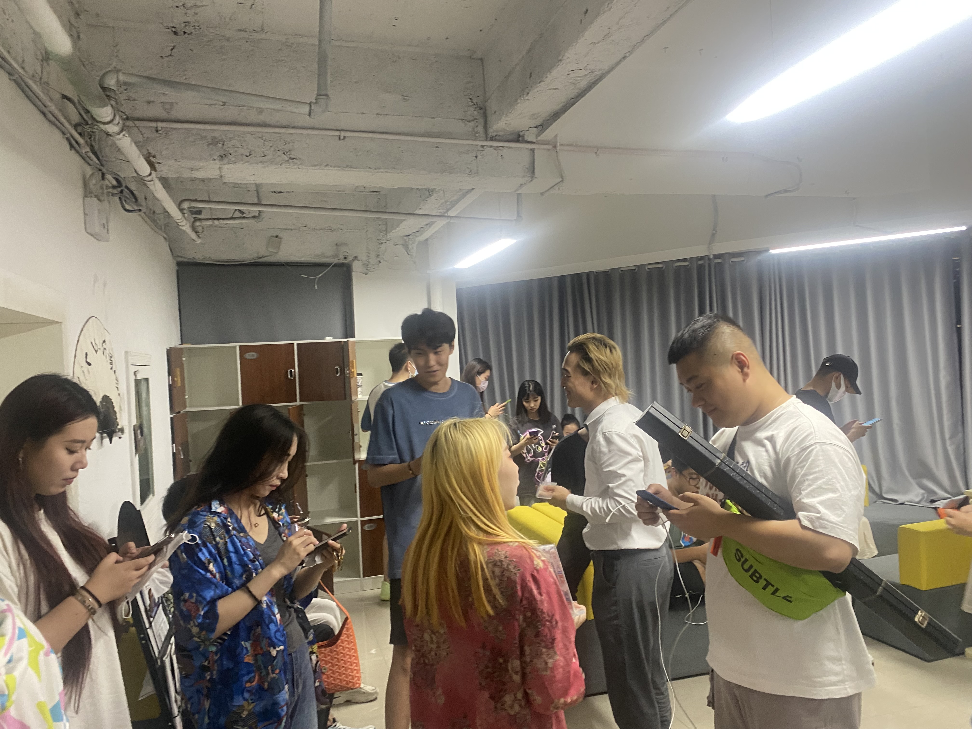 加盟一家密室逃脱店多少钱？